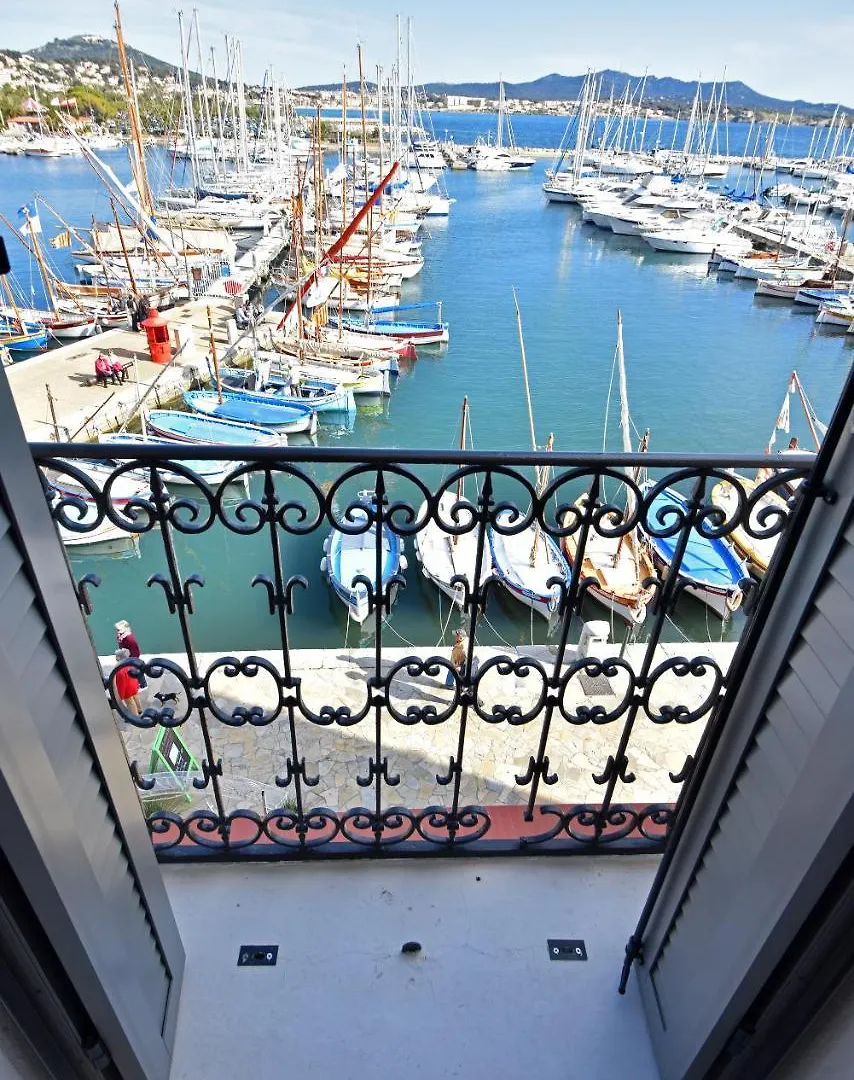 Hotel Restaurant De La Tour Sanary-sur-Mer Francie
