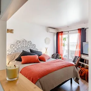 Appartement Centre Avec Parking, Sanary-sur-Mer